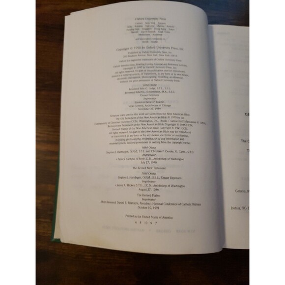 The Catholic Study Bible New American Bible 1990 Oxford Press Hardcover Vintage - Picture 7 of 13